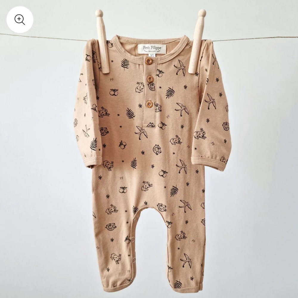 Petit Filippe tan onesie in size XS (0-3)
